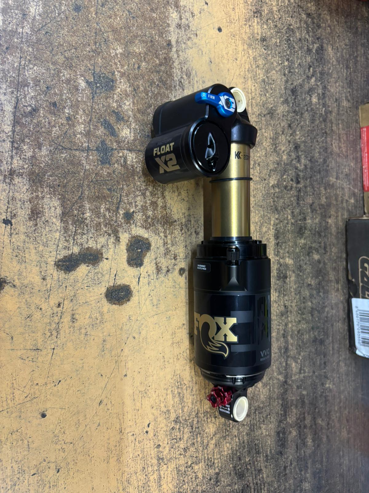 FOX Float X2 Shock (2026) - Image 2