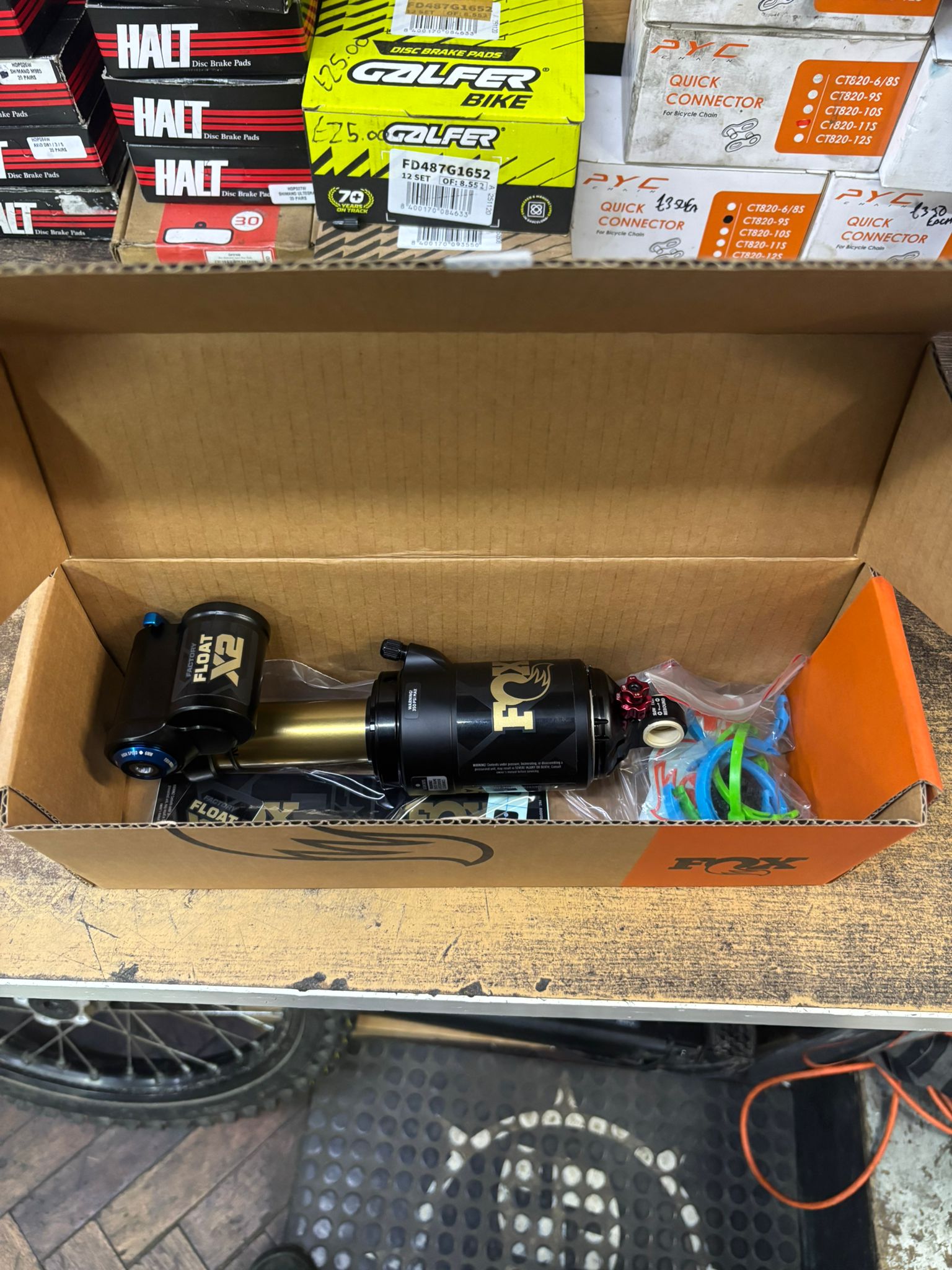 FOX Float X2 Shock (2026) - Image 8