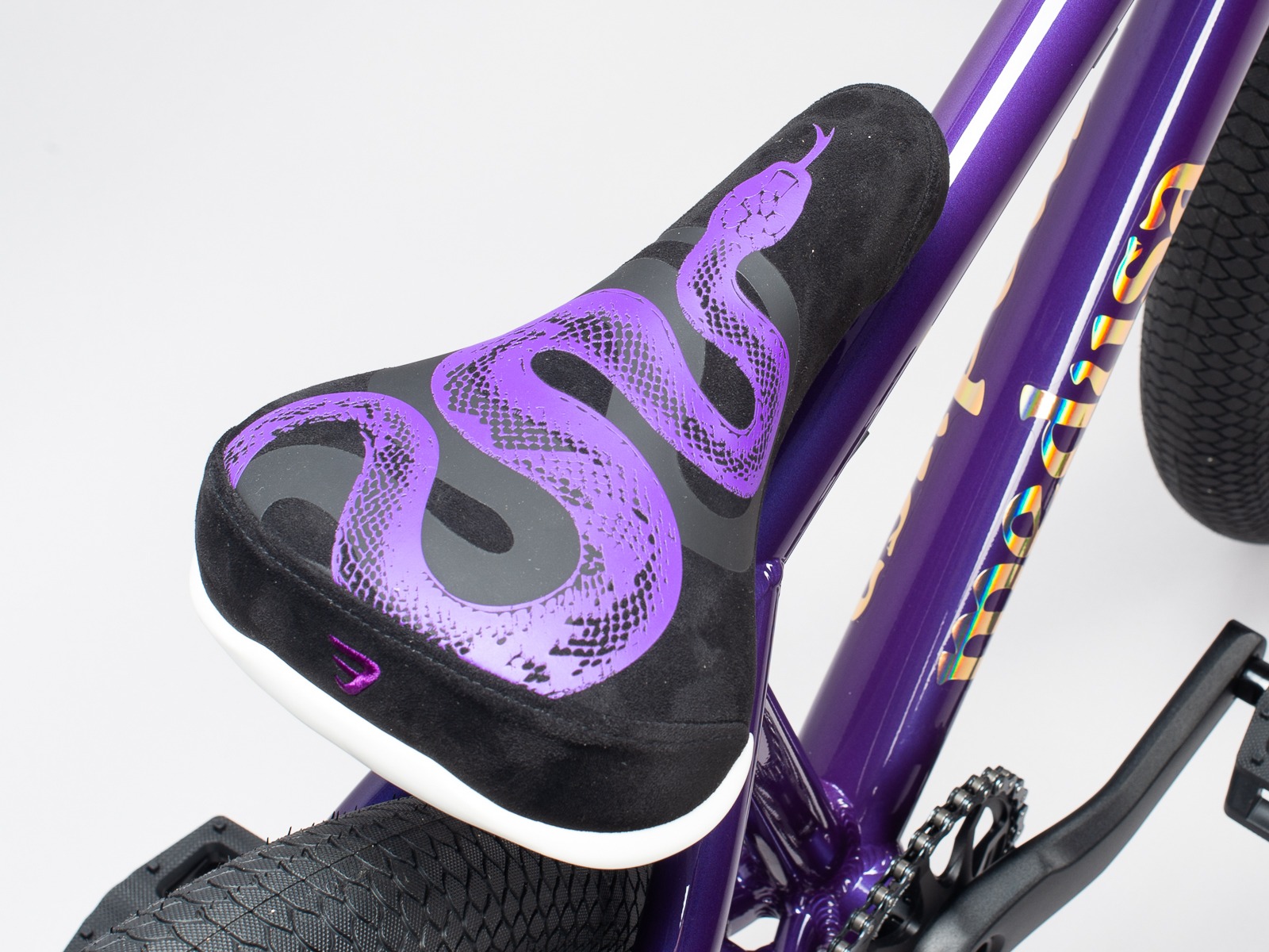 Mafia Medusa V2 Purple - Image 4